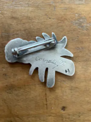 Corneille - Zilveren broche met emaille, in originele verpakking kopen? Bied vanaf 50!