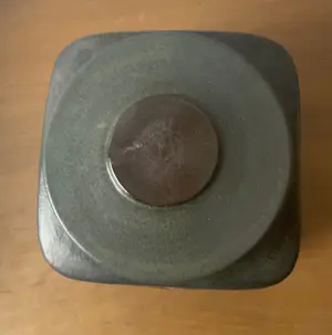 Martin Goedersmann - Deckeldose aus Steinzeug mit Feldspatglasur kopen? Bied vanaf 69!