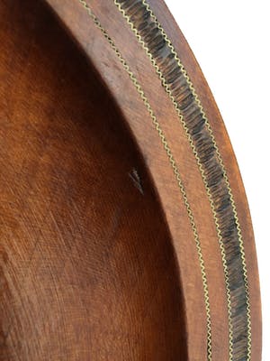 Curiosa - 2 Poolse folkloristische borden met zeer verfijnd houtsnijwerk kopen? Bied vanaf 1!