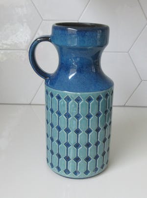 Jasba - Twee grote vintage kruikvazen - model "Amsterdam" en model 1640-28 - Scheurich kopen? Bied vanaf 30!