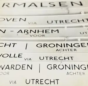 Niet of onleesbaar gesigneerd - Lot van 6 vintage foto's o.a. Nederlandse Spoorwegen kaufen? Bieten Sie von 10!