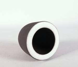 Potterie Ravelli - Aardewerk, Lot van twee asbakken, een vaas en een bakje kopen? Bied vanaf 1!