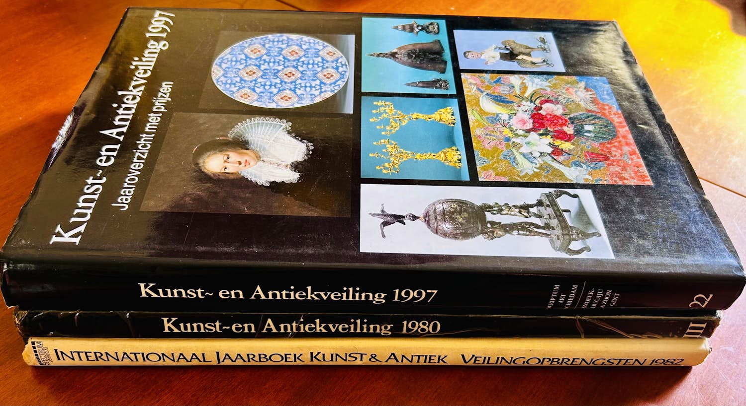 Various Artists Books - "Verzameling Veilingjaarboeken Kunst & Antiek (1980, 1982, 1997) kopen? Bied vanaf 20!