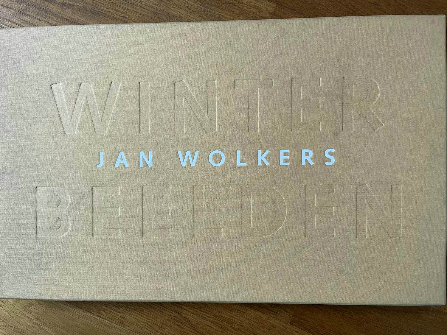Buy Jan Wolkers - COMPLETE MAP “WINTERBEELDEN” 12 gesigneerde zeefdrukken? Bid from 1750!