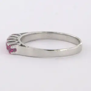 14k witgouden rij ring bezet met robijn - ringmaat 18.5(58) kopen? Bied vanaf 135!