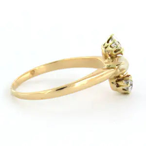 14k gouden ring bezet met parel en oud Amsterdams geslepen diamant tot. 0,30ct kopen? Bied vanaf 410!