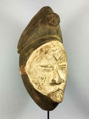 Dogon - 200502 - Tribal used mask from the Idoma - Nigeria. verkocht voor € 35!