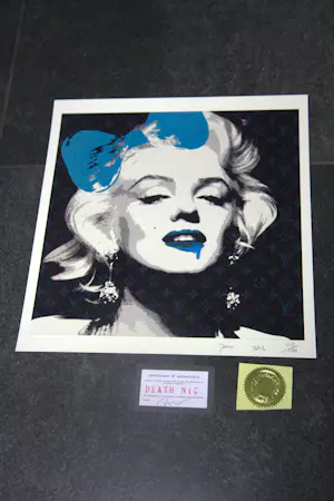 Death NYC - Marilyn Vuitton - 2012 kopen? Bied vanaf 99!