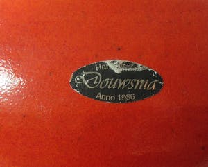 Niet of onleesbaar gesigneerd - Grote rode - oranje lava buikvaas - Pottery Henk Douwsma kopen? Bied vanaf 1!