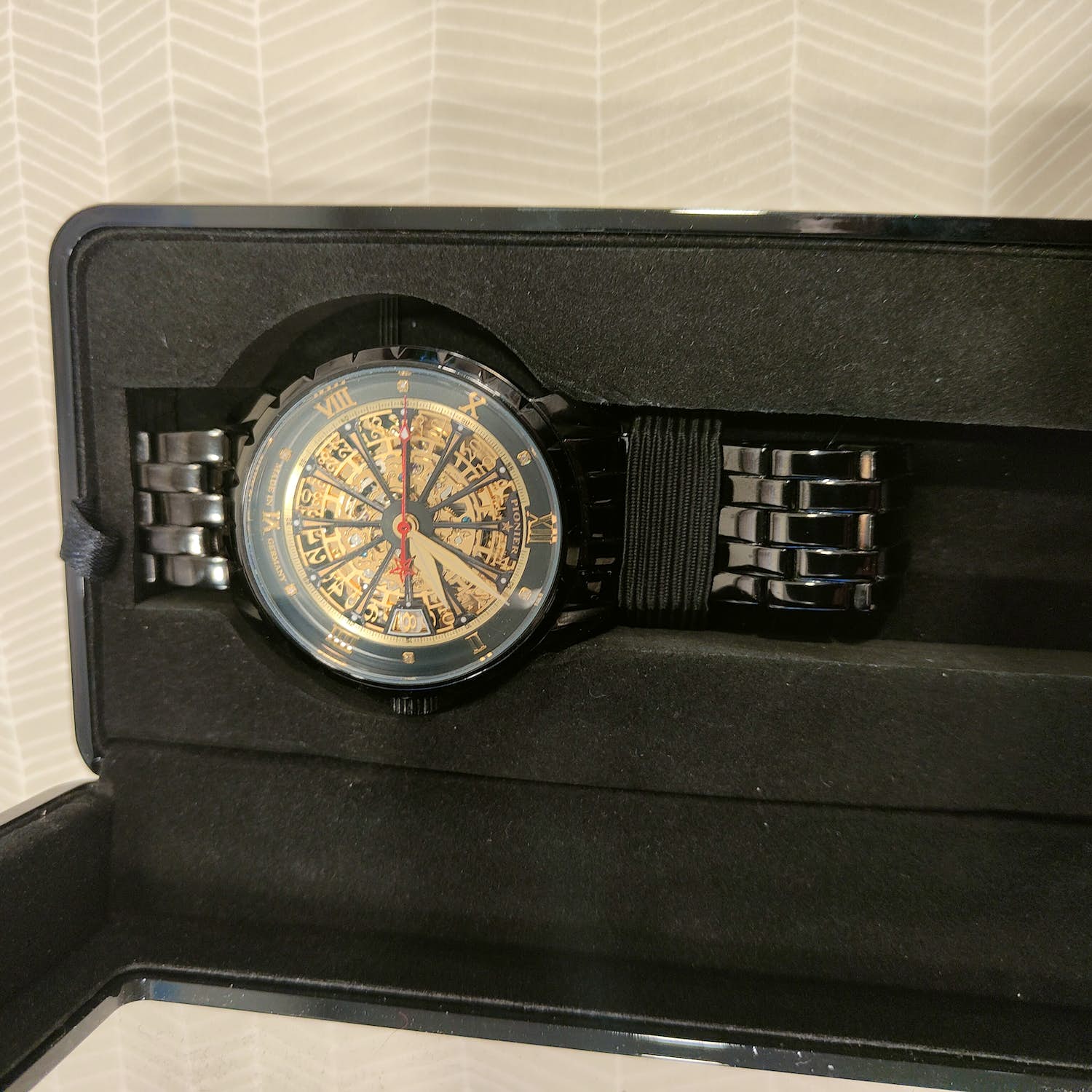 pionier horloge 510-8 verkocht voor € 250!