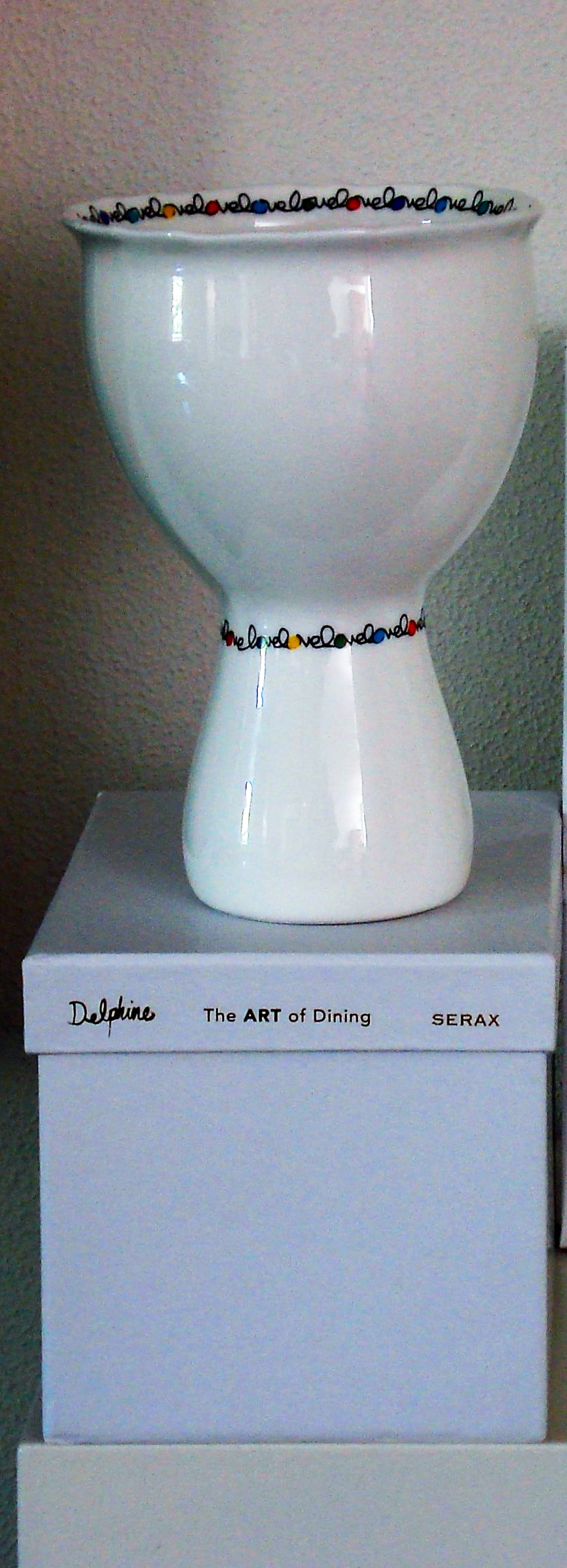 Delphine Boël - Vaas "Love; (+certificaat+originele verpakking) verkocht voor € 55!