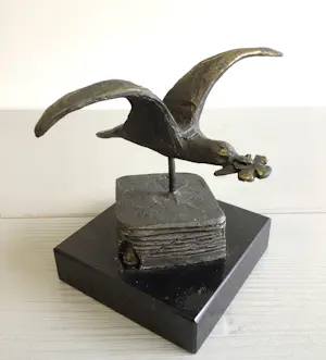 Bernadette Leijdekkers - Sculptuur “ De Geluksbrenger “ kopen? Bied vanaf 79!