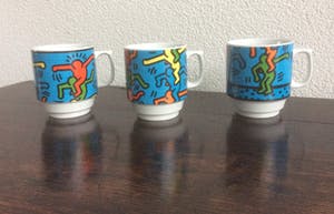 Keith Haring - DRIE BEKERS kopen? Bied vanaf 25!