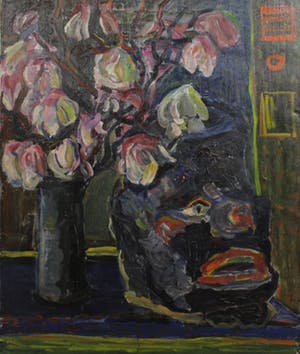 Hein van Schuppen - olieverf op doek - stilleven met vaas en bloemen en een masker kopen? Bied vanaf 39!