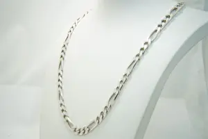 53 - 1e gehalte zilveren figarocollier kopen? Bied vanaf 150!