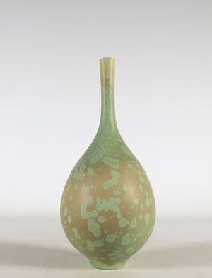 Hein Severijns - Porselein, Miniatuurvaasje met kristalglazuur kopen? Bied vanaf 150!