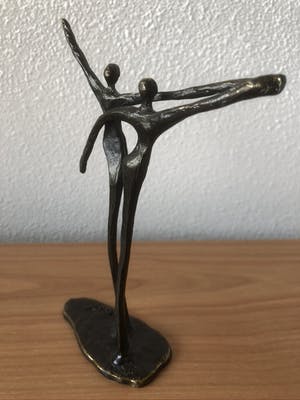 Corry Ammerlaan - Prachtig gesigneerd slank beeldje " SAMEN " kopen? Bied vanaf 25!