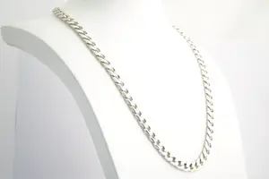 107- Zwaar 1e gehalte zilveren halssieraad - glad gepolijste gourmette schakels kopen? Bied vanaf 65!