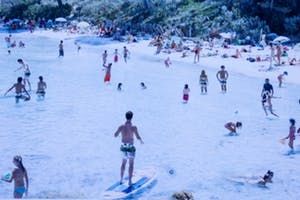 Massimo Vitali - L'ile de Porquerolles kopen? Bied vanaf 1!