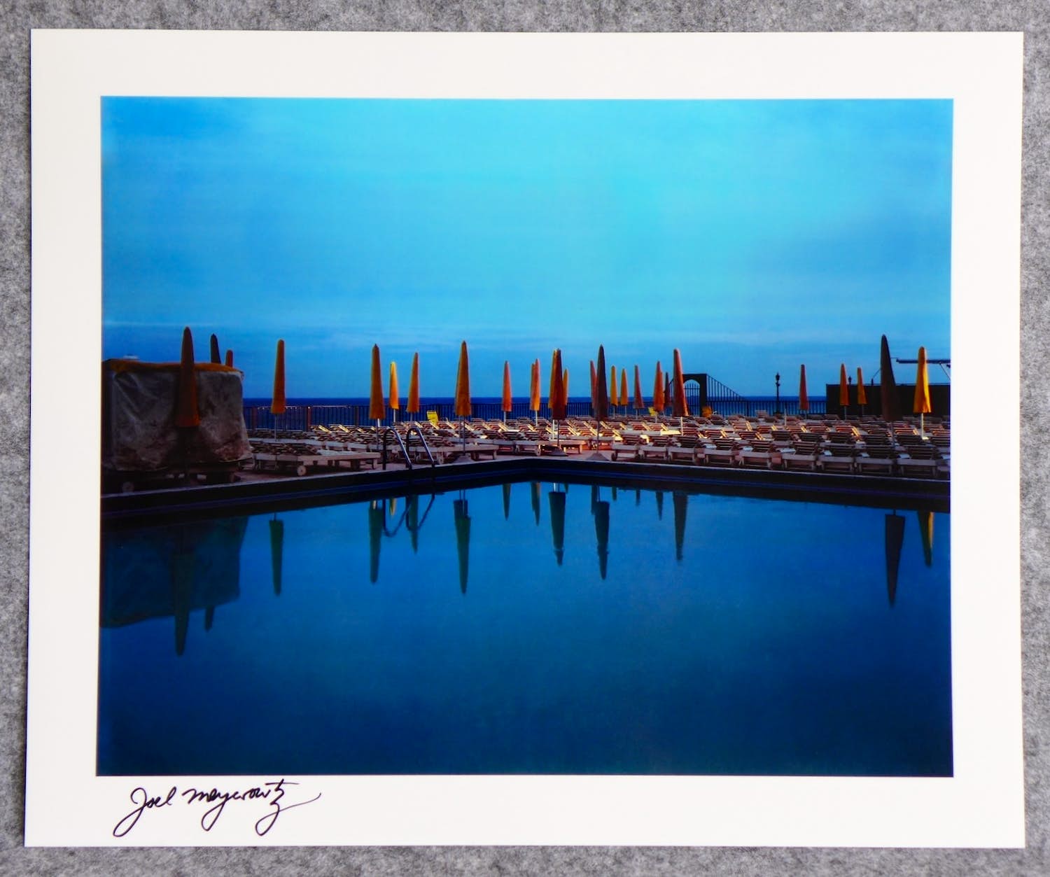 Joel Meyerowitz - Autogram auf Fotografie Fort Lauderdale Florida verkocht voor € 49!