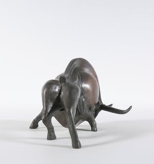 Frans van Straaten - Futuristische bronzen stier kopen? Bied vanaf 800!
