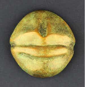 Inka Klinckhard - Bronzen penning: Mond met kin, 1978 verkocht voor € 75!