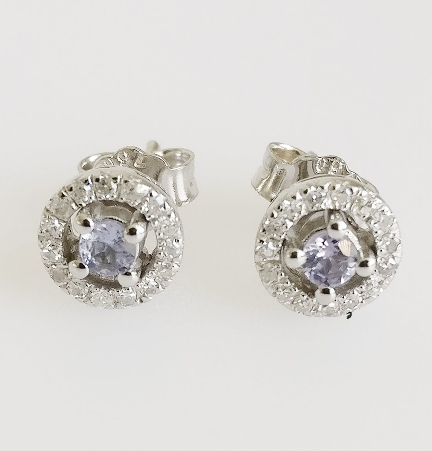 Want To Buy Tanzanite And Diamond Halo Earrings Bid From 260 