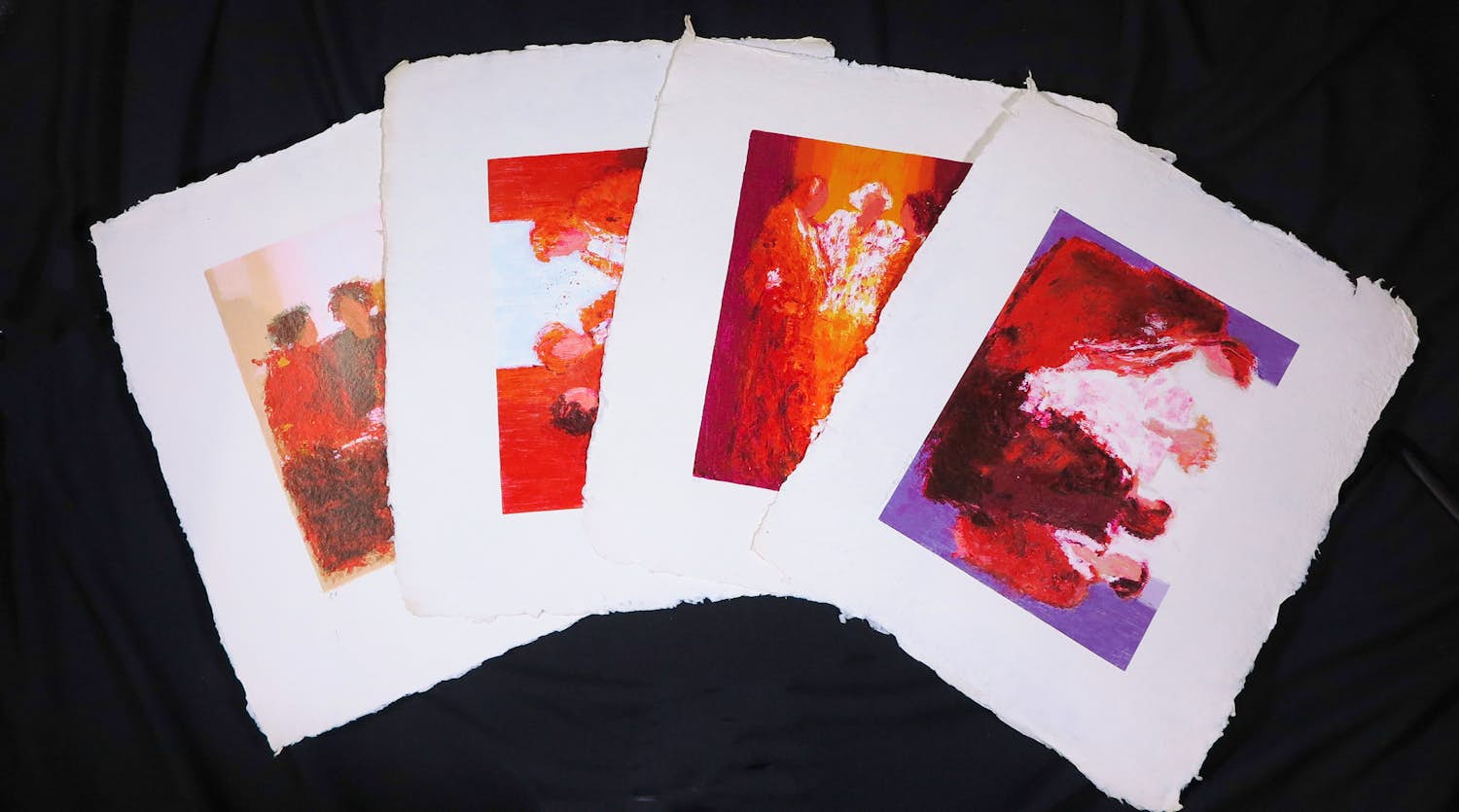 Wil Willemsen - Lot van 4 zeefdrukken op geschept papier, Vrouwen kopen? Bied vanaf 60!