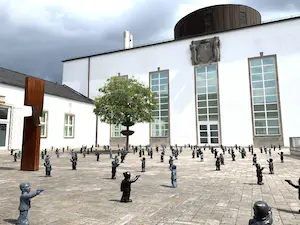 Ottmar Horl - Everyone against everyone kopen? Bied vanaf 1!