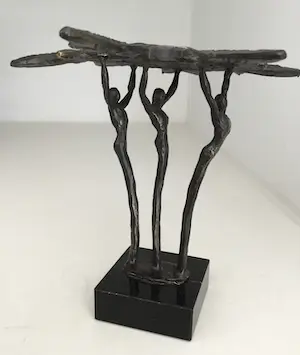 Corry Ammerlaan - Sculptuur “ De vier jaargetijden “. DE WINTER “ kopen? Bied vanaf 1!