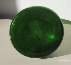 Kosta Boda - Groene glazen kraagvaas ontwerp Erik Höglund kopen? Bied vanaf 32!