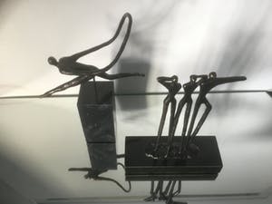 Corry Ammerlaan - Twee bronzen werken kopen? Bied vanaf 20!