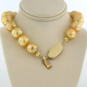 14k gouden slot aan een Zuidzee cultivee parels- 45 cm lang kopen? Bied vanaf 150!