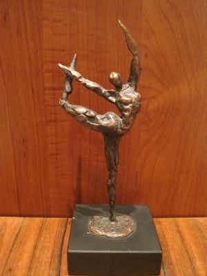 Brons (Onbekend) - Danseres verkocht voor € 35!