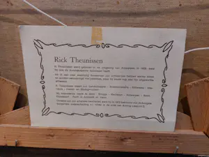 Rick Theunissen - Vaas met bloemen kopen? Bied vanaf 60!