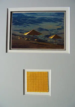 Christo - Umbrella Project for Japan - USA inc. original stofmonster XXL -handgesigneerd kopen? Bied vanaf 139!