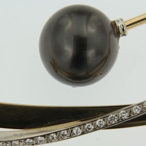 18K Goud - Chris Soomers - Broche met diamant en parel kopen? Bied vanaf 1300!
