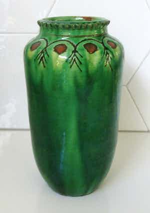 Alfonso Hidalgo Gongora - Green Art Ceramic Spanish Vase verkocht voor € 34!