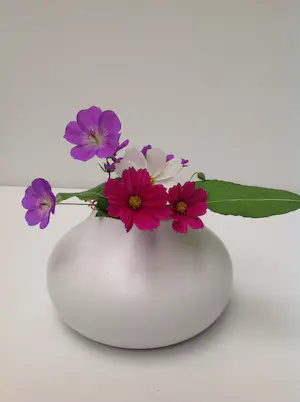 Ruudt Peters - Object/ Gebruiksvoorwerp bestaande uit twee containders van steengoed kopen? Bied vanaf 95!