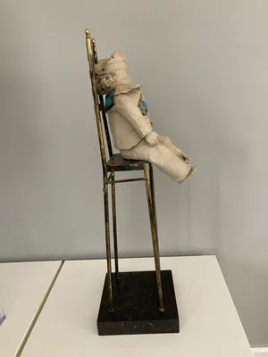 Dick Versluis - Jongetje op stoel kopen? Bied vanaf 35!