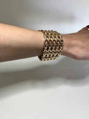 Opvallende 18 karaat gouden brede armband (17-20 cm) kopen? Bied vanaf 6500!