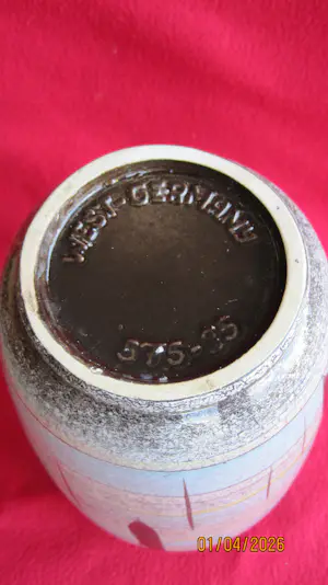 Bay Keramik - Grote vaas door Bodo Mans. kopen? Bied vanaf 40!