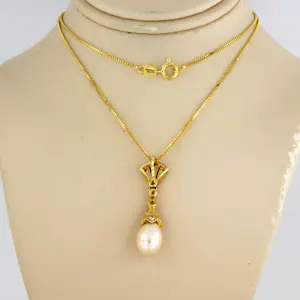 14k gouden collier met hanger met parel en single cut geslepen diamant kopen? Bied vanaf 285!