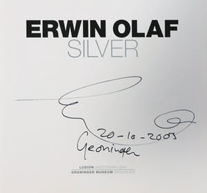 Erwin Olaf - Fotoboek, Silver (Gesigneerd) kopen? Bied vanaf 180!