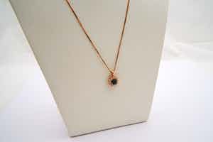 2537 - 14 Krt rose-gouden dames Halssierraad met diamanten hanger - 0.40ct verkocht voor € 220!