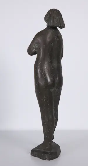 Piet van Heerden - Brons, Staand vrouwfiguur kopen? Bied vanaf 500!