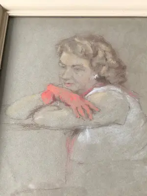 Albert Mulder - Twee ingelijste portretten van een vrouw in avond-toilette kopen? Bied vanaf 125!