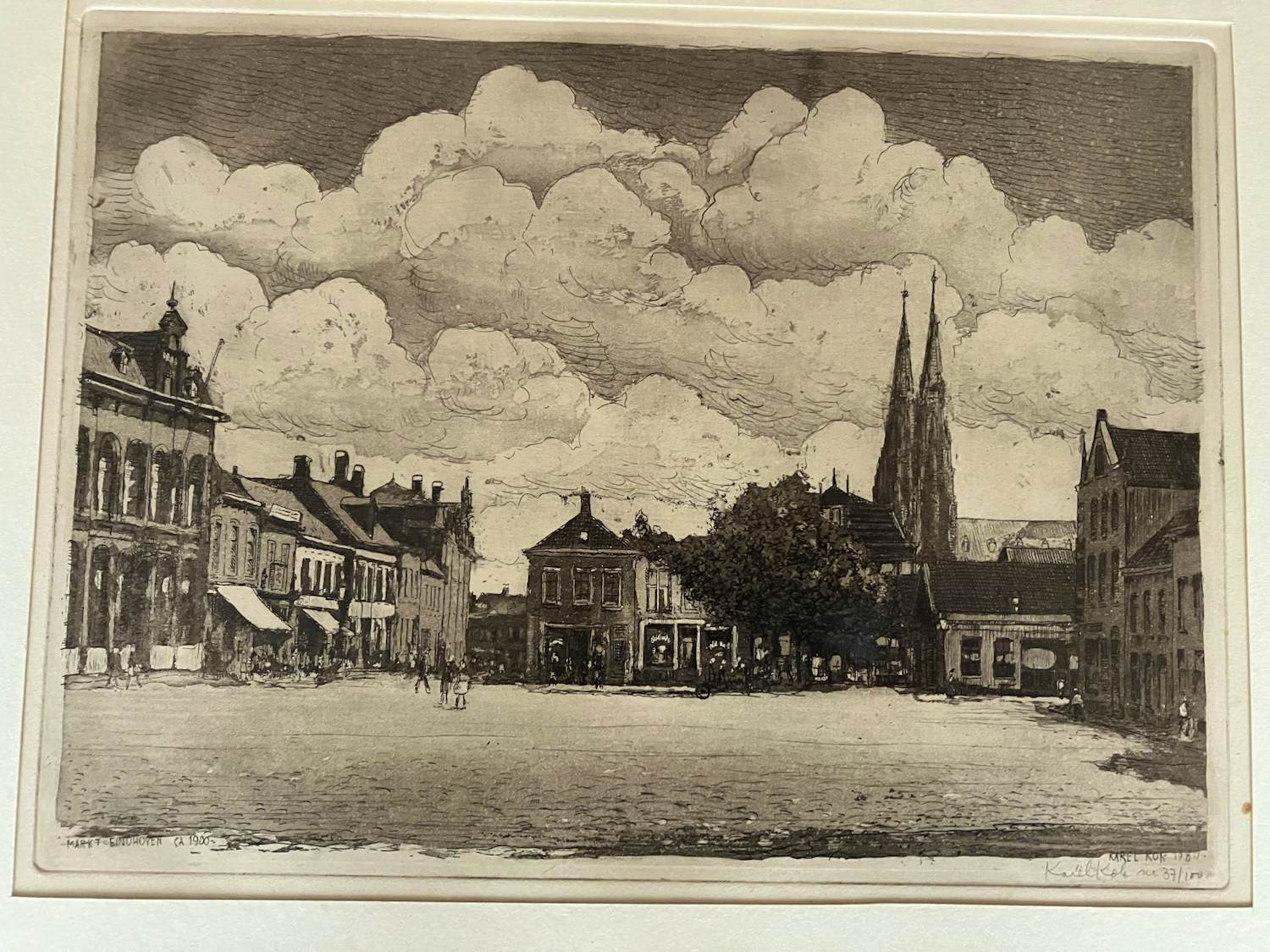 Karel Kok - Markt te Eindhoven omstreeks 1900 , 'herziene tekst' kopen? Bied vanaf 35!