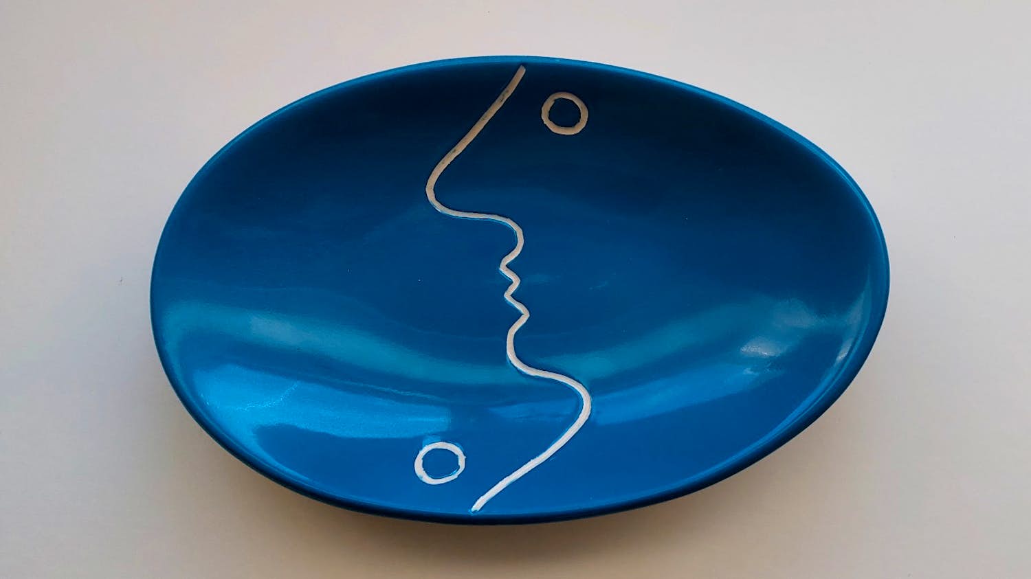 Jan Snoeck - blauw geglazuurde schaal verkocht voor € 45!