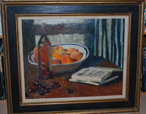 Theo Kurpershoek - stilleven met fles en bord - Heijdenrijk lijst - van Galerie de Krijtkring kopen? Bied vanaf 1500!